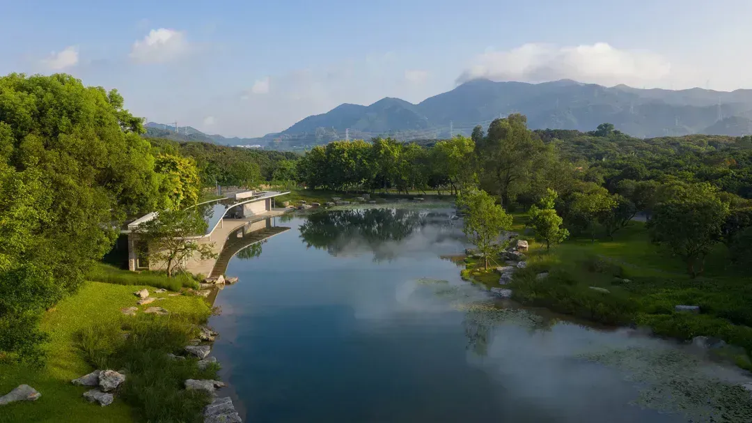 环西丽湖碧道示范段。图源:项目设计单位 环西丽湖碧道示范段。图源:项目设计单位